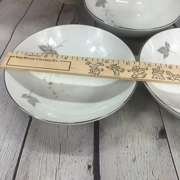 vintage Silver Maple by Mikasa set of 5 bowls - Picture 6 of 7